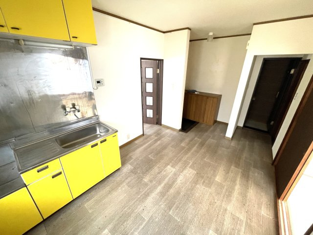 グッド　ウッド　ハウスの洋室