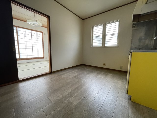 グッド　ウッド　ハウスの洋室