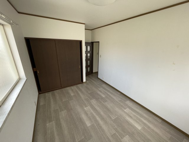 グッド　ウッド　ハウスの洋室