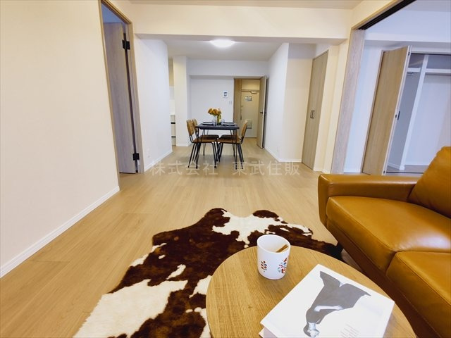 【居間・リビング】 | みよしみずほ台サンライトマンションD棟 | リビング