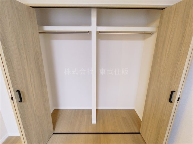 【収納】 | みよしみずほ台サンライトマンションD棟 | 洋室6.1帖南東側収納