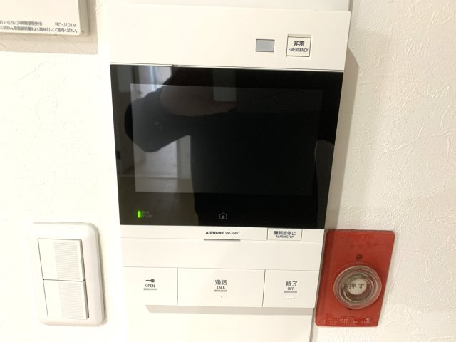 桂川ハイツ4号館502号室の防犯設備