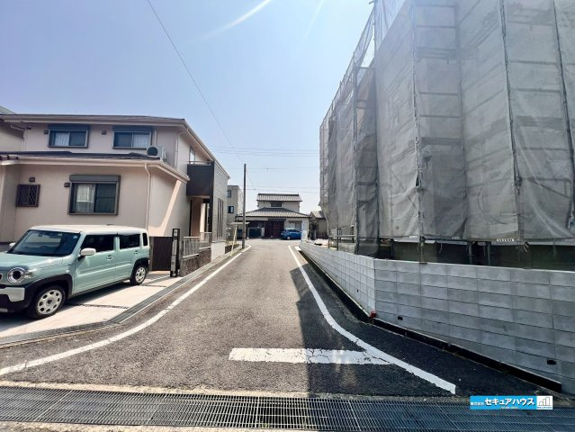 【限定1棟】知多市長浦3丁目の前面道路含む現地写真|事前予約にて現地ご見学いただけます！お気軽にお問い合わせください♪
■株式会社　セキュアハウス■
住宅ローンに強く、知識、経験豊富なスタッフ在籍
お客様に寄り添い、ご成約後もサポート致します。