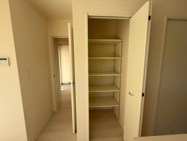 ★★南城市玉城百名3期-1号棟（全2棟）の収納