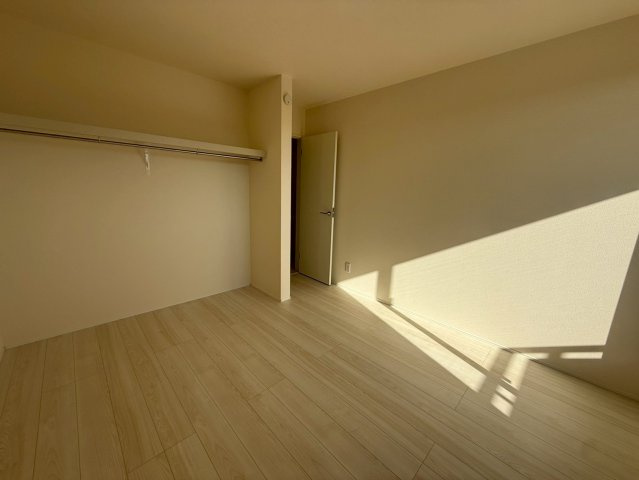 ★★南城市玉城百名3期-1号棟（全2棟）の洋室