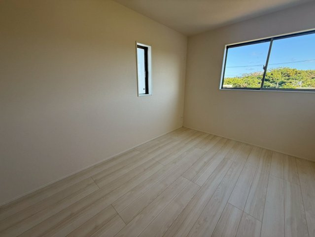 ★★南城市玉城百名3期-1号棟（全2棟）の洋室