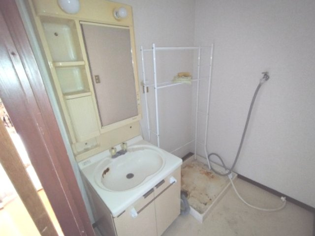 マンションＨＵの洗面所