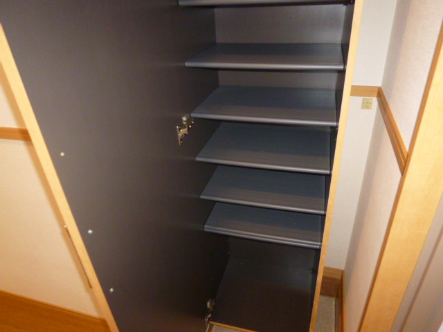 フジパレスの内装|シューズボックス