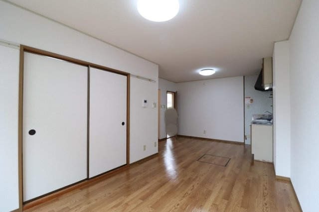 マンハイム前川の居間・リビング