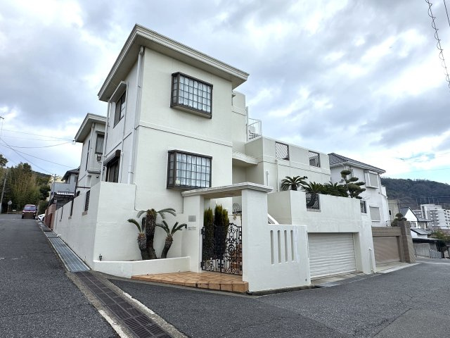 神戸市垂水区朝谷町戸建