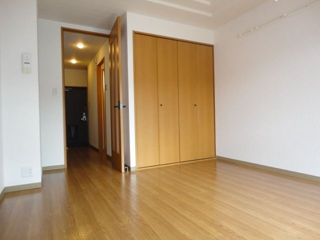 フローベールの内装