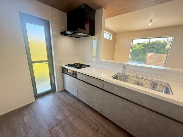 ★★南城市玉城百名3期-2号棟（全2棟）のキッチン