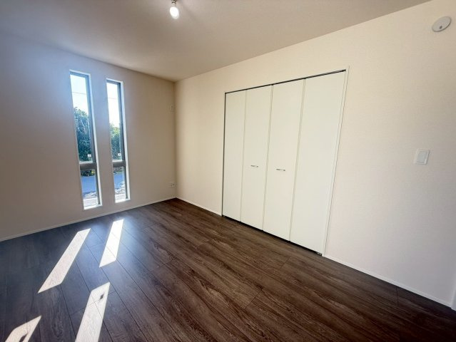 ★★南城市玉城百名3期-2号棟（全2棟）の洋室