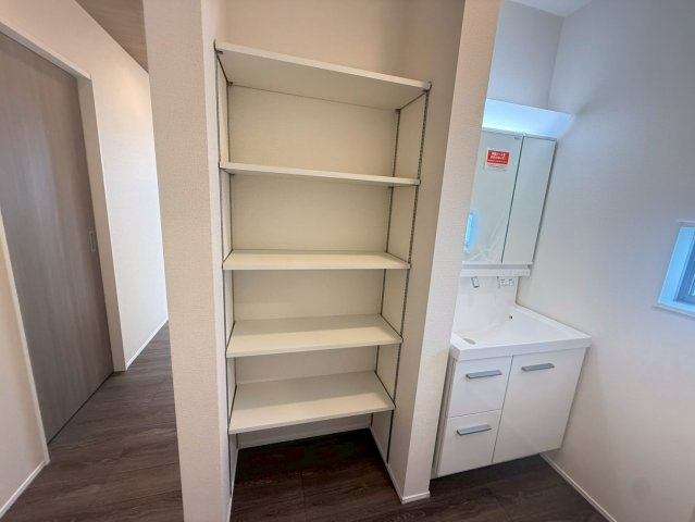 ★★南城市玉城百名3期-2号棟（全2棟）の収納