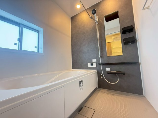 ★★南城市玉城百名3期-2号棟（全2棟）の浴室