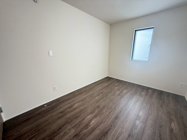 ★★南城市玉城百名3期-2号棟（全2棟）の洋室