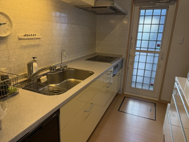 和歌山市朝日・中古戸建・54748のキッチン