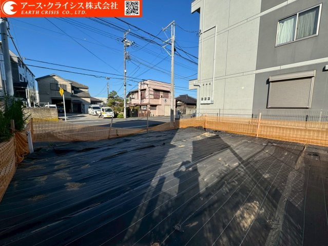 【外観】 | 船橋市海神611① | スーパーや生活施設が身近に揃い、日々の買い物が「用事」ではなく「ついで」になる距離感。必要なものが近くにある安心は、暮らしの余白を確実に増やしてくれます。忙しい日常でも、心に少し余裕を持てる環境です。