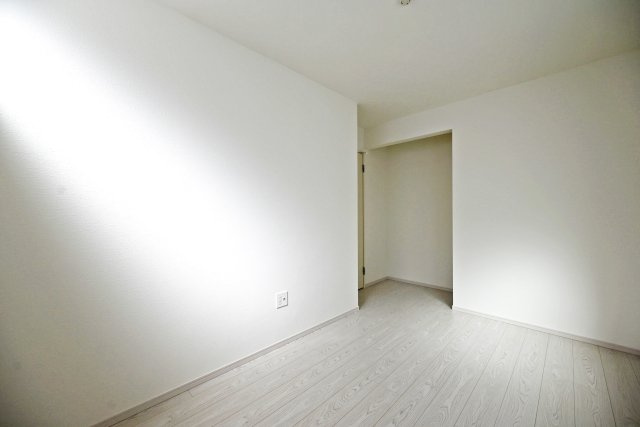 テラシエ松ケ丘2丁目新築一戸建て│4LDK+駐車駐輪の洋室|-洋室5.2帖(2F)-