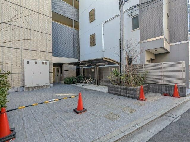 入谷さくらさくレジデンスの駐車場