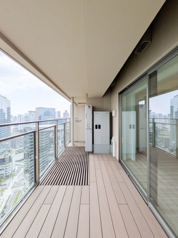 グラングリーン大阪THE NORTH RESIDENCEのロビー