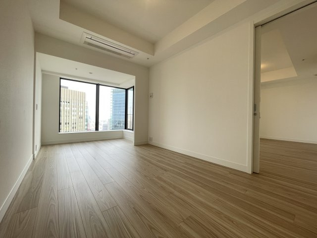 グラングリーン大阪THE NORTH RESIDENCEの洋室