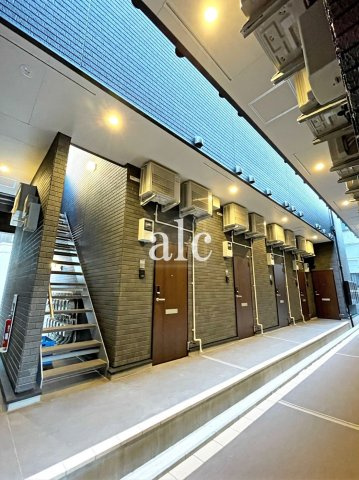 板橋区常盤台１丁目のアパートのエントランス