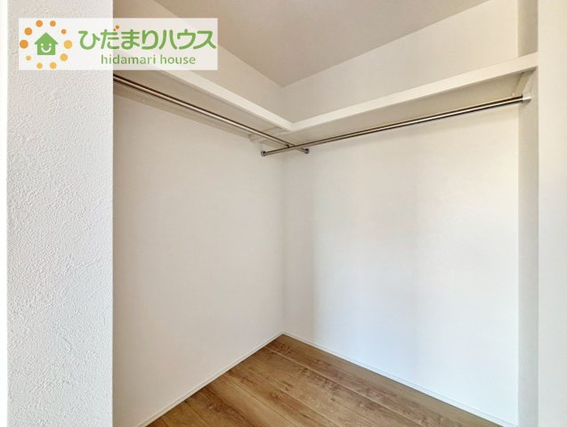【収納】 | タマタウン阿見町うずら野Ⅱ　新築戸建　2号棟 | レインコートやジャケットなどかけておけます♪