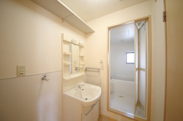 バリュージュⅡの洗面所