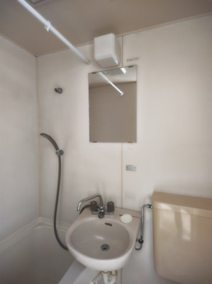 【洗面所】 | プチメゾン萱島 | 洗面所です