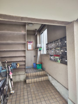 【ロビー】 | プチメゾン萱島 | 毎日通るロビーはこのようになっています