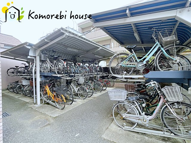 ライオンズマンション大宮浅間町の駐輪場|3/19撮影済み