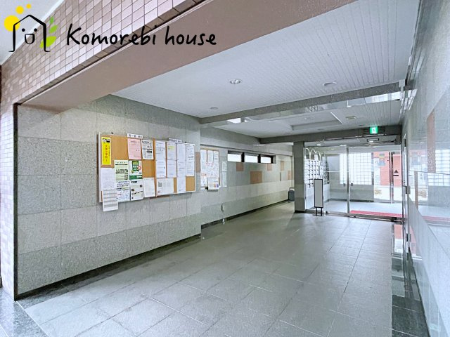 ライオンズマンション大宮浅間町のロビー|3/19撮影済み