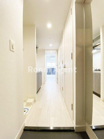 アステリ鶴舞テーセラの玄関