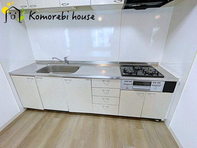 大宮七里サンコーポのキッチン|お料理しやすいキッチンです