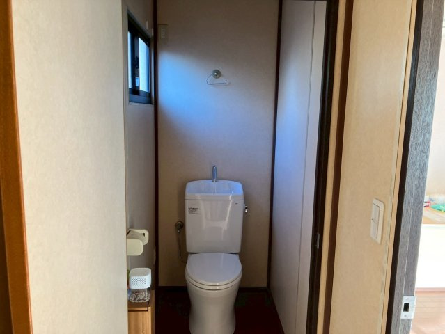 境野6丁目事務所兼倉庫のトイレ