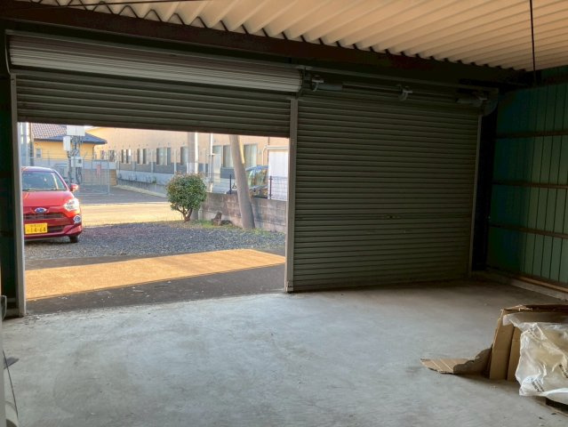 境野6丁目事務所兼倉庫のその他|ガレージ内部