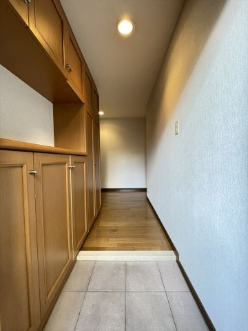 N・S FIVE東久留米の玄関