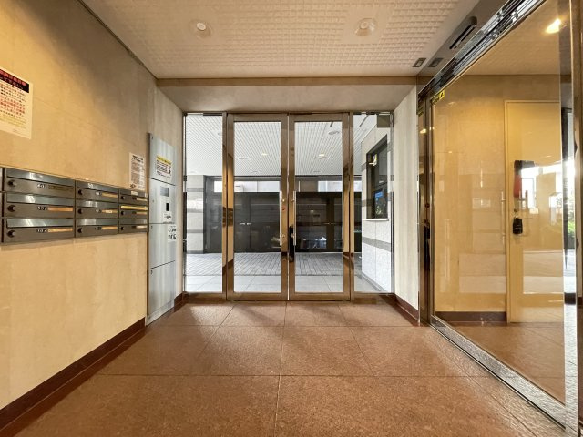 N・S FIVE東久留米のロビー