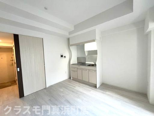 セレニテフラン難波　の居間・リビング