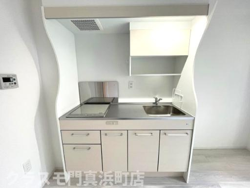 セレニテフラン難波　のキッチン