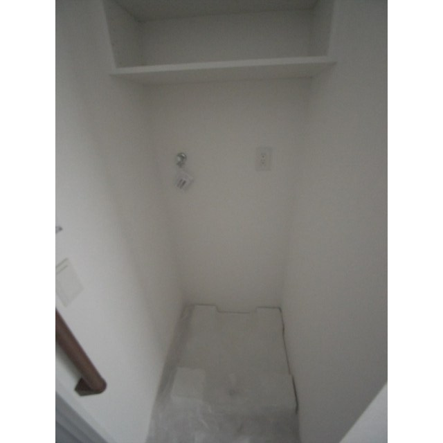 プライムガーデン若木のその他|室内洗濯機置場