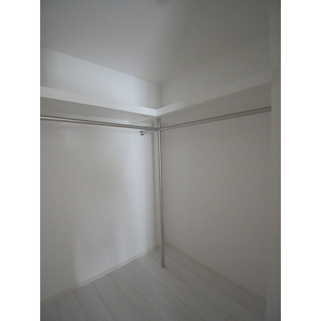 プライムガーデン若木の収納