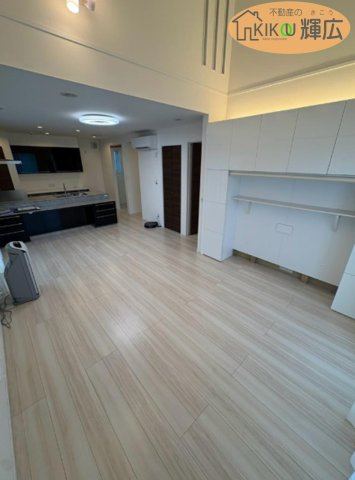 明石市二見町福里　中古戸建の居間・リビング