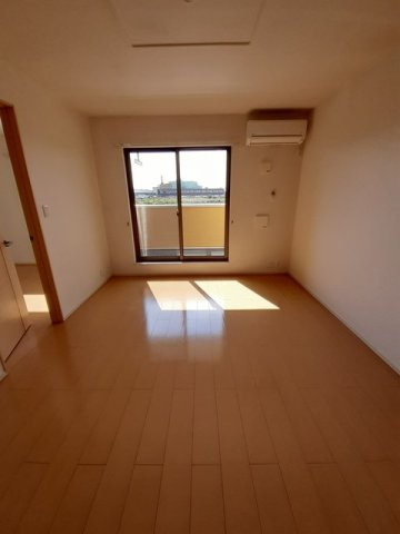 ラ・リューＢの居間・リビング