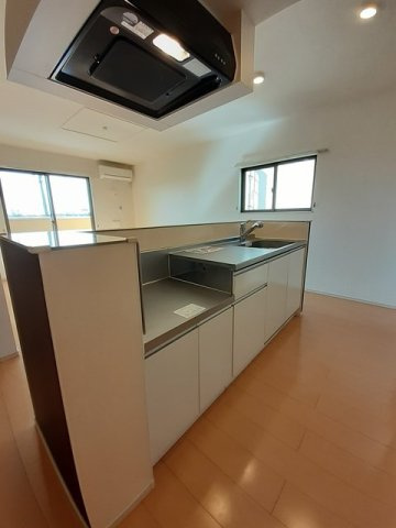 ラ・リューＢのキッチン