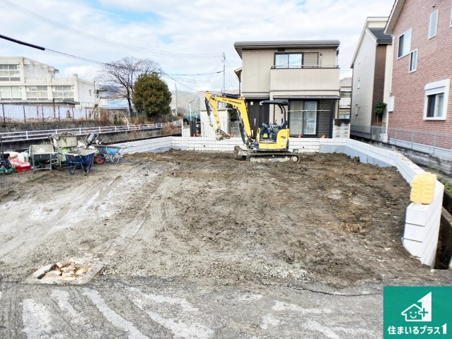 姫路市伊伝居　第1期　新築一戸建ての外観|周辺は落ち着いた街並みの住宅地！子育てがしやすい住環境です！まだ未完成ですが、現地でしかわからない事もございます。是非一度ご覧ください。