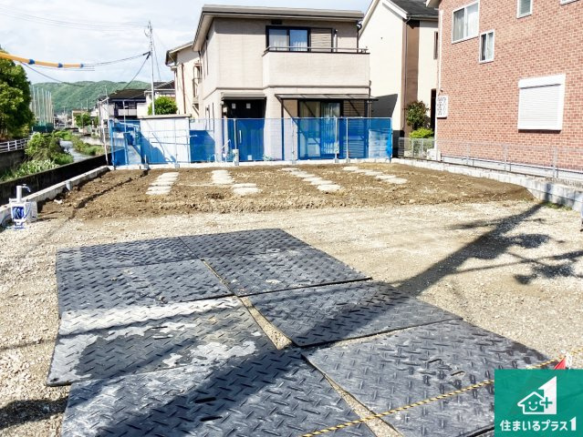 姫路市伊伝居　第1期　新築一戸建ての外観|周辺は落ち着いた街並みの住宅地！子育てがしやすい住環境です！まだ未完成ですが、現地でしかわからない事もございます。是非一度ご覧ください。