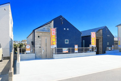 【外観】 | ◆横浜市緑区上山　未使用戸建B号棟◆ | ◆住宅ローンのご相談や周辺環境のご案内も含め、ローンに詳しい、地元に詳しいスタッフがお出迎えさせていただきます。お気軽にご相談ください。