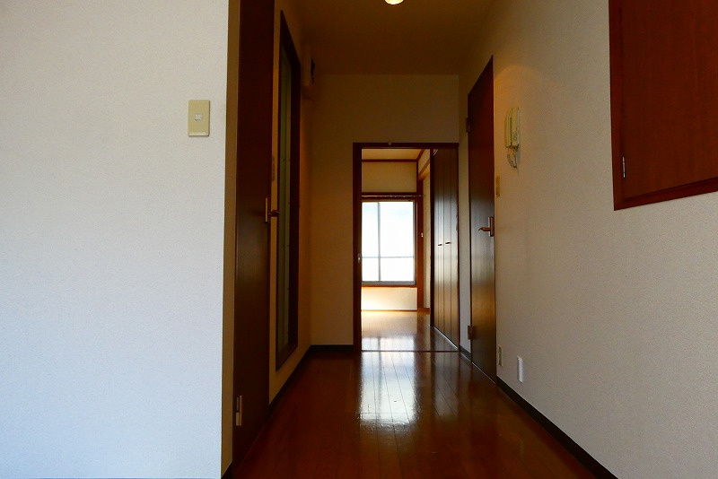 エポックタナカの内装